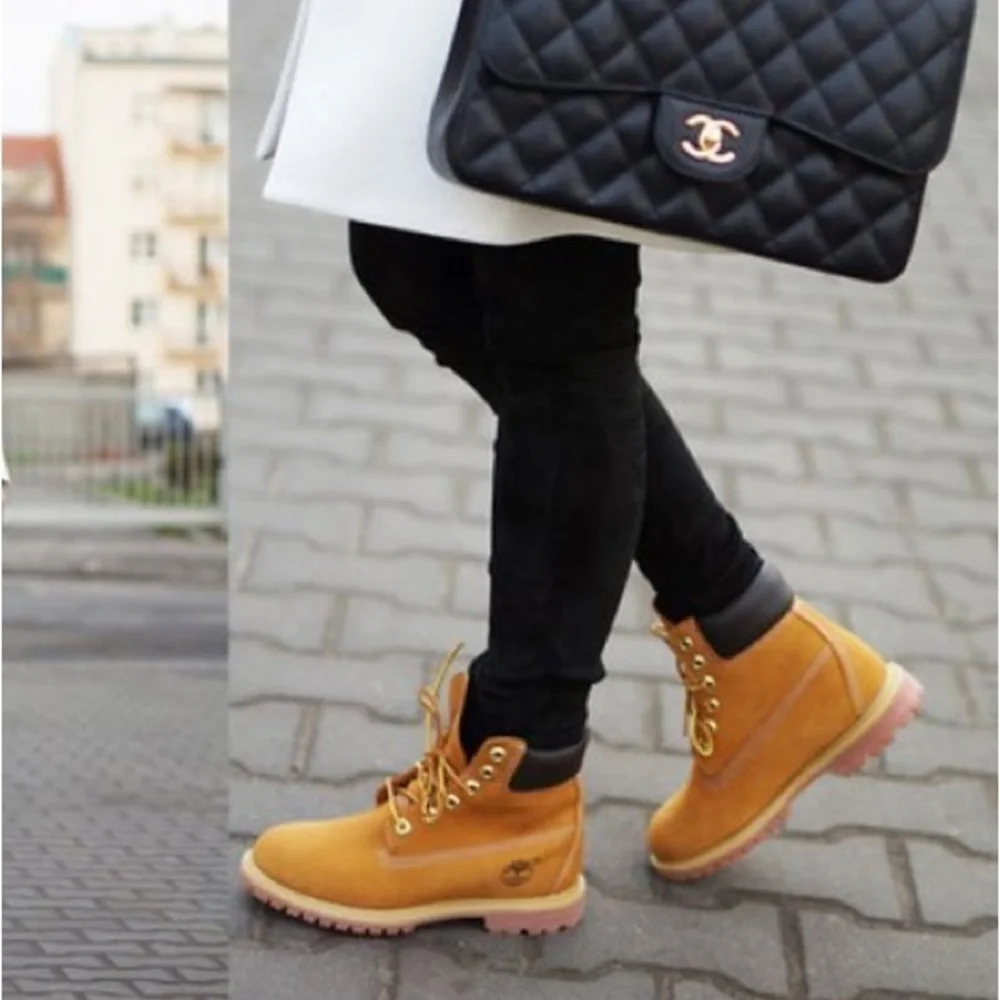 Womens Timberland Boots - Picture 10 of 11